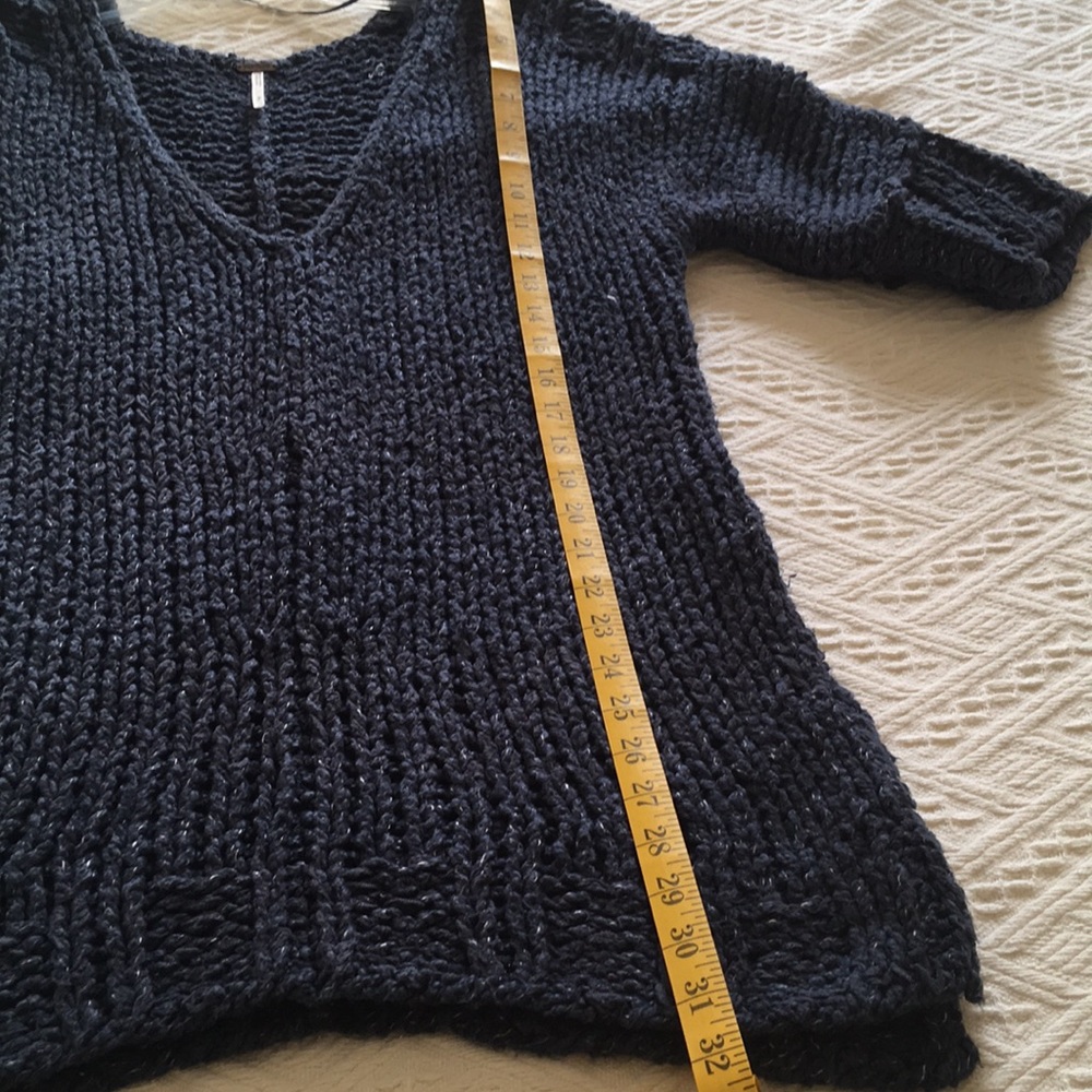 Pullover - Picture 3 of 8